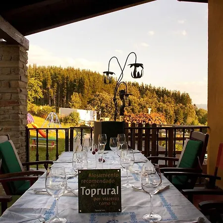 Chalet Charming In With Shared Pool San Juan de la Mata